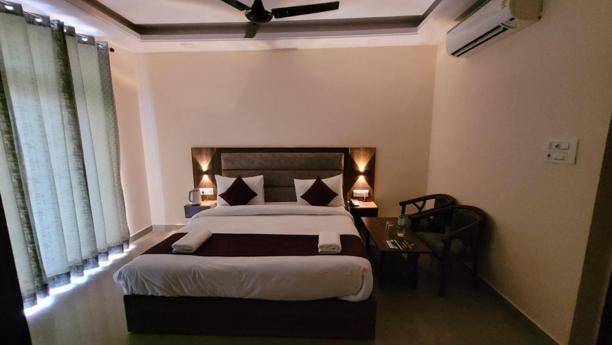 Hotel Keshav Nandan By The Shivaay Rishīkesh Buitenkant foto