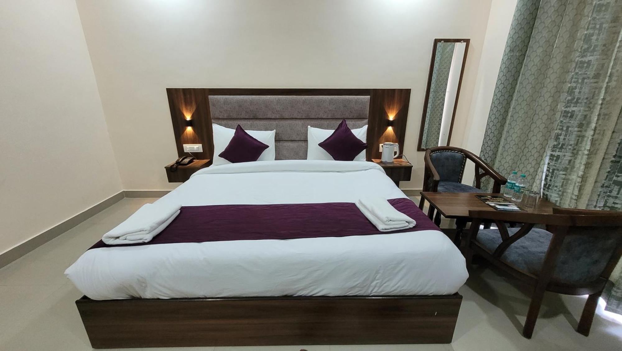 Hotel Keshav Nandan By The Shivaay Rishīkesh Buitenkant foto